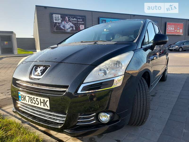 Мікровен Peugeot 5008 2010 в Рівному