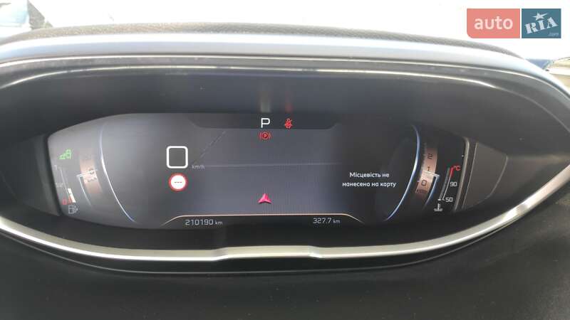 Позашляховик / Кросовер Peugeot 5008 2017 в Львові фото 27 Позашляховик / Кросовер Peugeot 5008 2017 в Львові