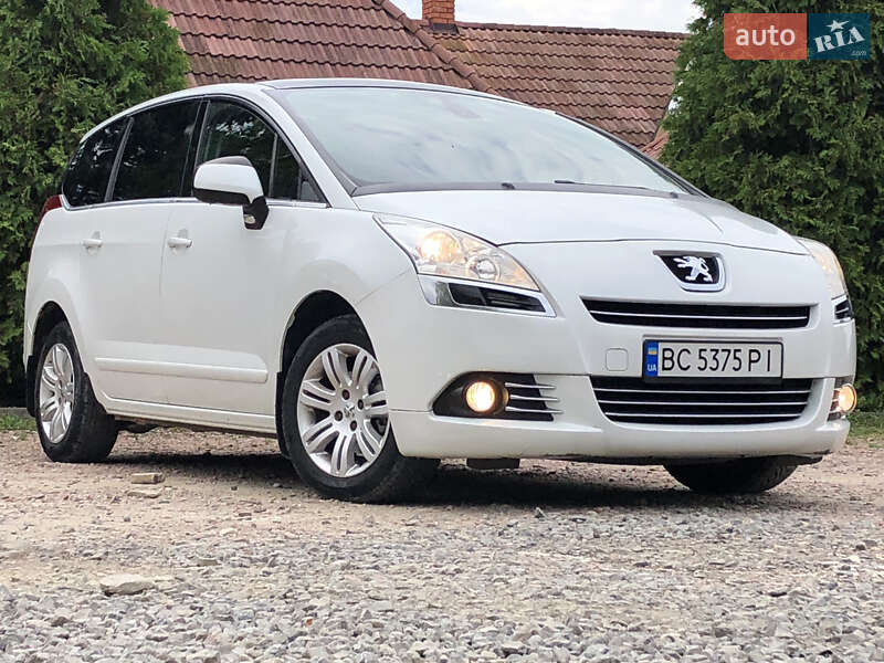 Мікровен Peugeot 5008 2010 в Дрогобичі