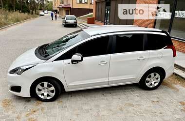 Мікровен Peugeot 5008 2015 в 