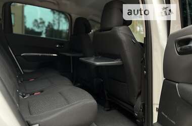Мікровен Peugeot 5008 2015 в 