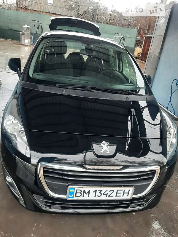 Микровэн Peugeot 5008 2013 в Ромнах