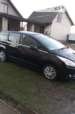 Микровэн Peugeot 5008 2012 в Яворове