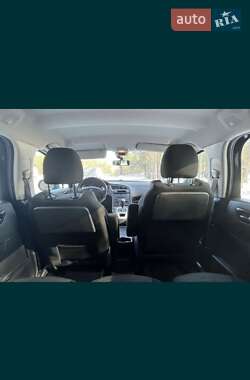Микровэн Peugeot 5008 2013 в Киеве