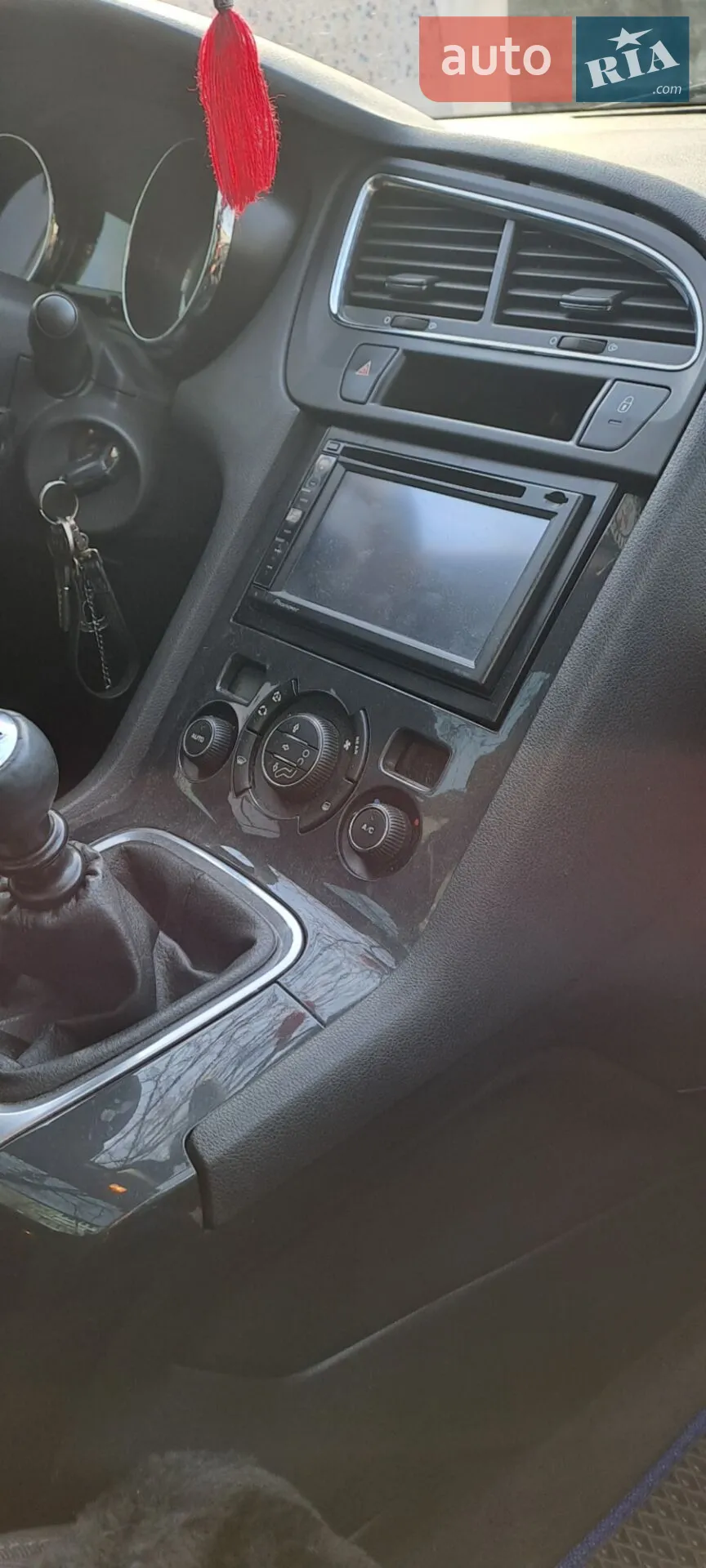 2010 Peugeot 5008 - мініатюра 9