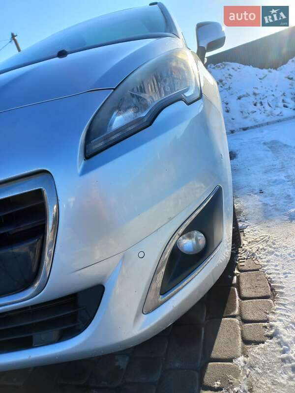 Микровэн Peugeot 5008 2014 в Шептицькому