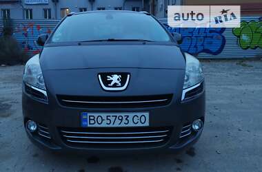 Мікровен Peugeot 5008 2013 в Тернополі