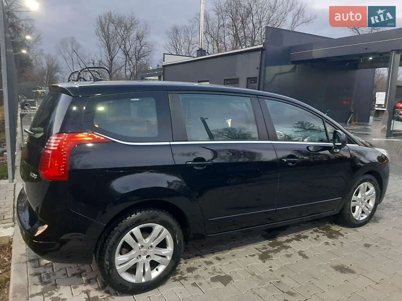 Мікровен Peugeot 5008 2013 в Дрогобичі