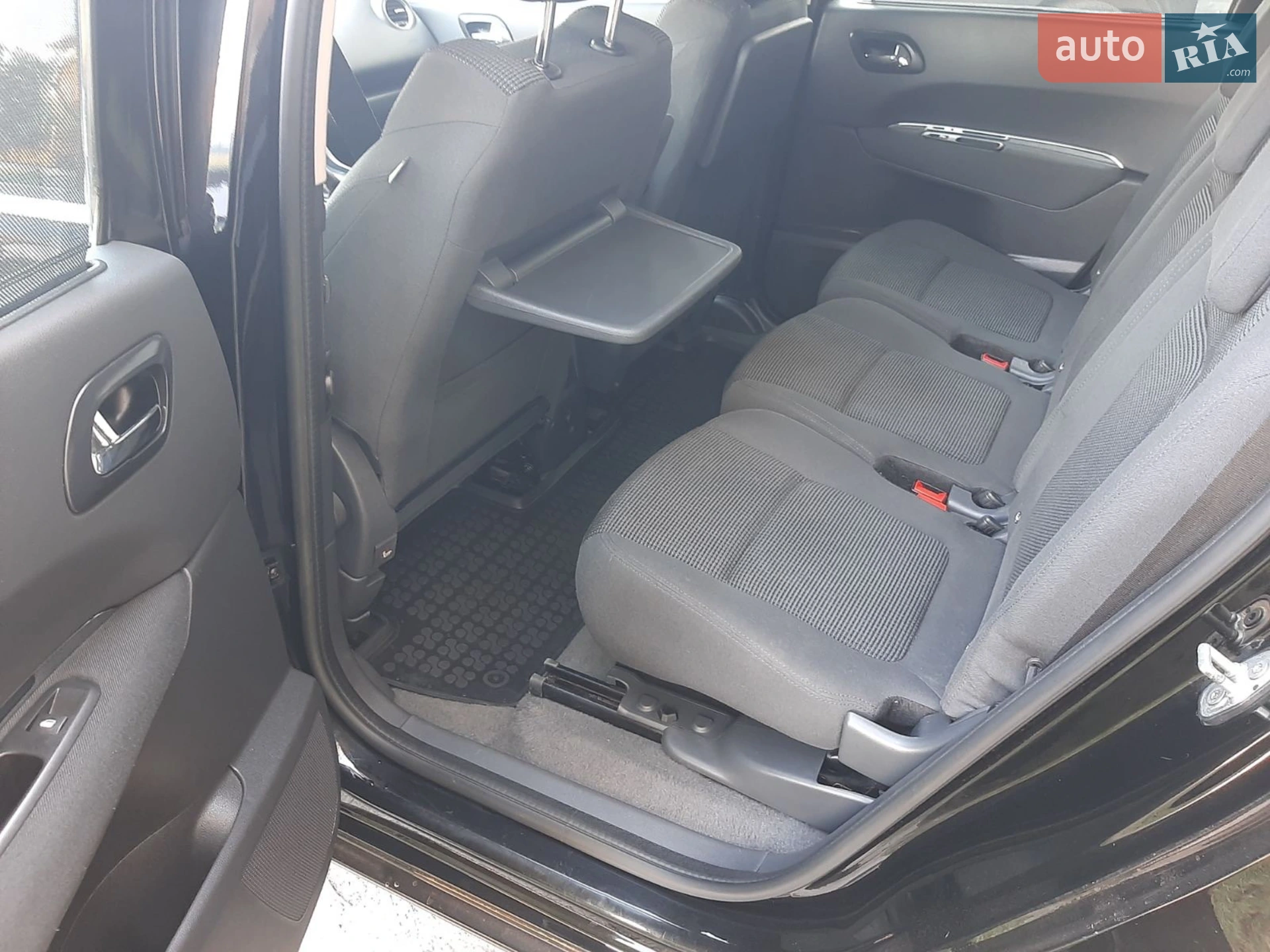2013 Peugeot 5008 - мініатюра 28