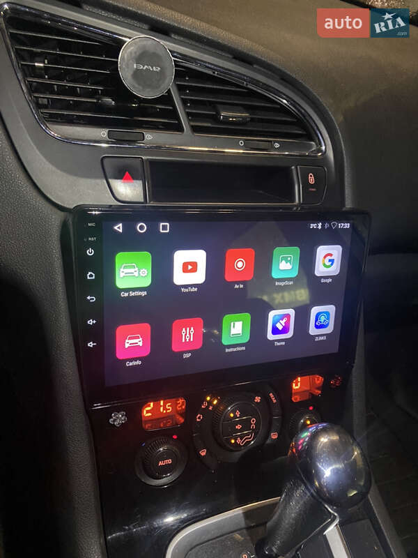 Мінівен Peugeot 5008 2012 в Києві