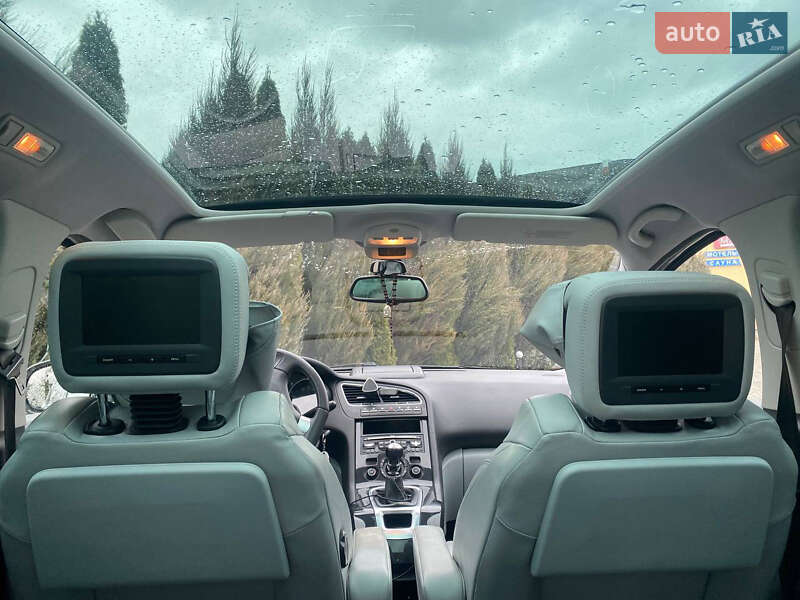 Мікровен Peugeot 5008 2010 в Самборі