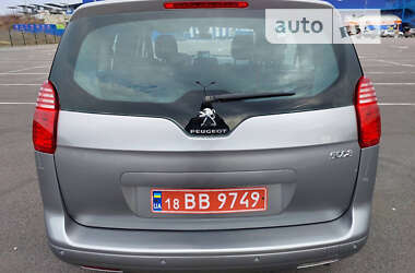 Микровэн Peugeot 5008 2014 в Киеве