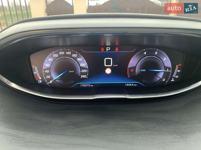 Внедорожник / Кроссовер Peugeot 5008 2018 в Львове фото 20 Внедорожник / Кроссовер Peugeot 5008 2018 в Львове