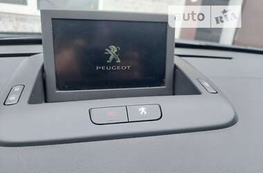 Микровэн Peugeot 5008 2013 в Дубно