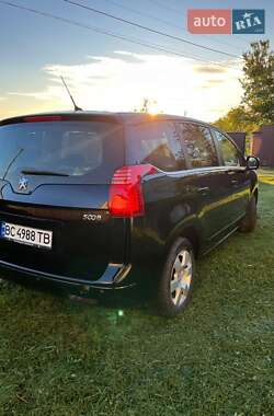 Микровэн Peugeot 5008 2013 в Стрые