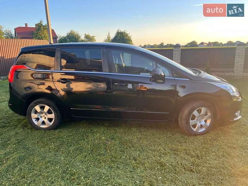 Мікровен Peugeot 5008 2013 в Стрию фото 4 Мікровен Peugeot 5008 2013 в Стрию