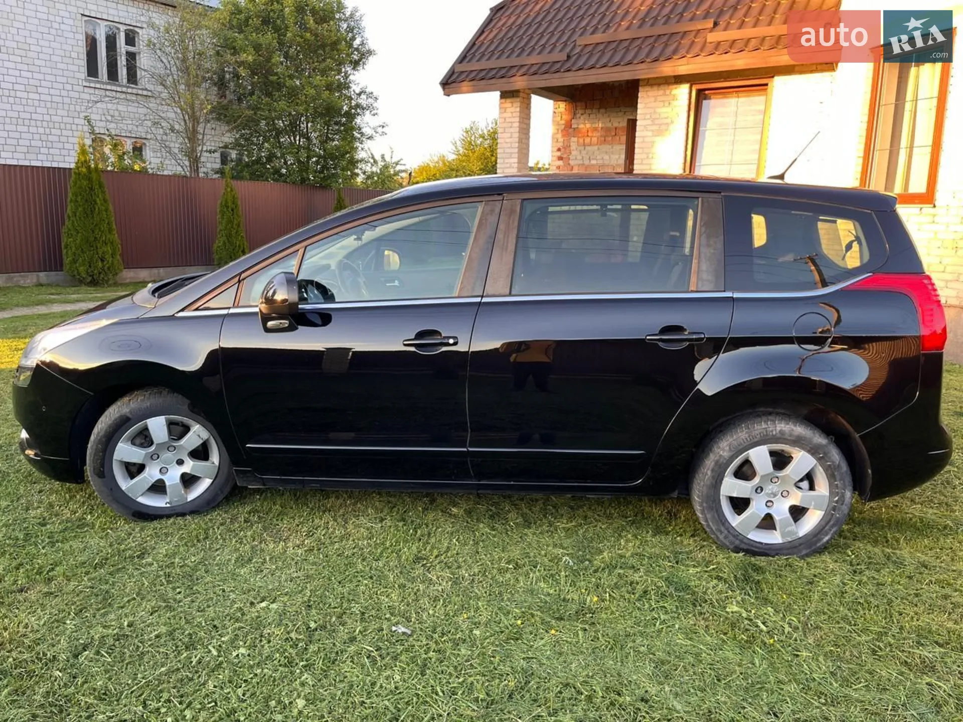 2013 Peugeot 5008 - мініатюра 9