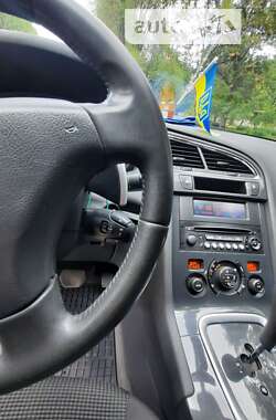 Мікровен Peugeot 5008 2013 в Дніпрі