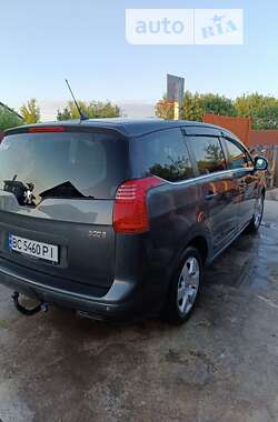 Микровэн Peugeot 5008 2010 в Львове