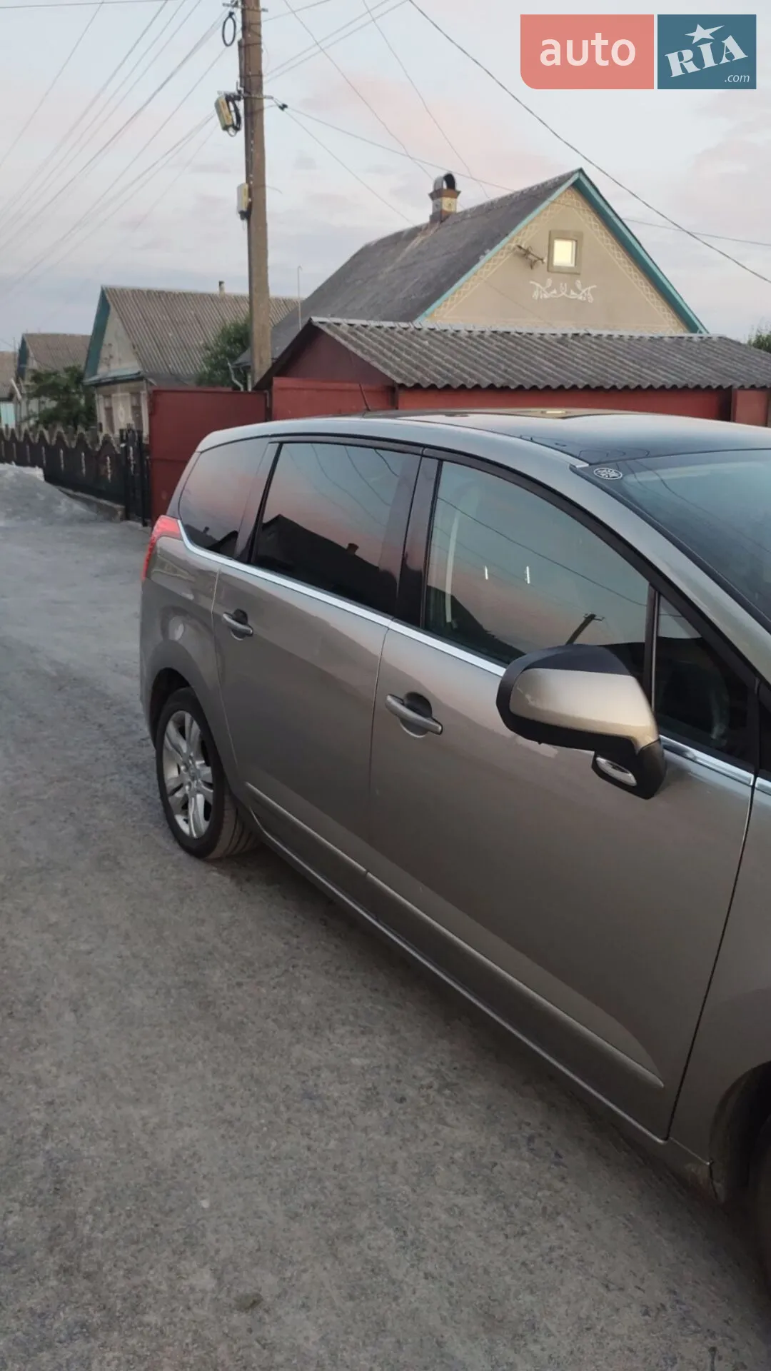 2010 Peugeot 5008 - мініатюра 16