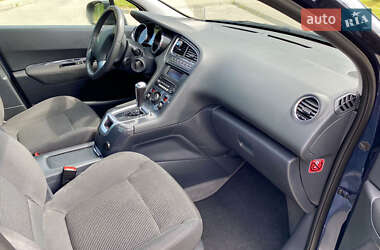 Мікровен Peugeot 5008 2012 в 