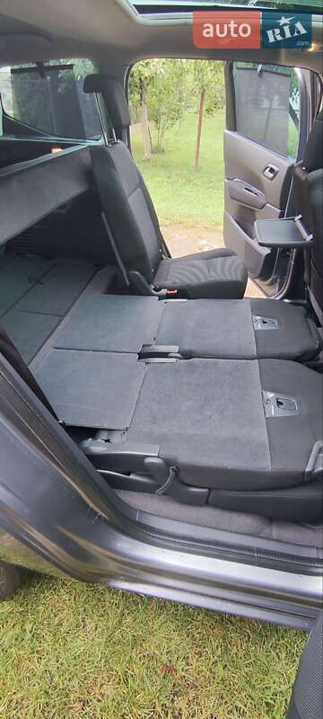 Микровэн Peugeot 5008 2011 в Рожнятове