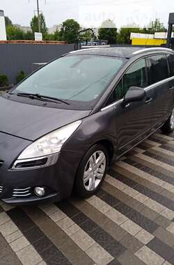 Микровэн Peugeot 5008 2011 в Львове