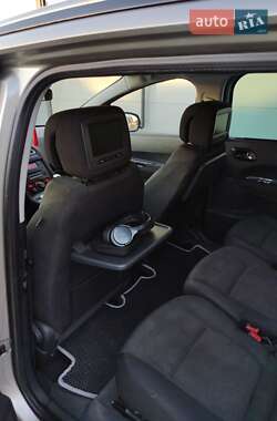 Микровэн Peugeot 5008 2011 в 