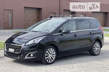 Мікровен Peugeot 5008 2015 в Луцьку