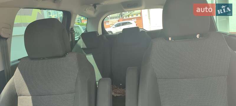 Мікровен Peugeot 5008 2010 в Галичі