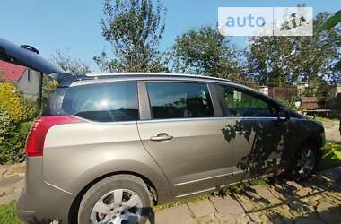 Микровэн Peugeot 5008 2013 в Львове