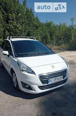 Мікровен Peugeot 5008 2016 в Дрогобичі