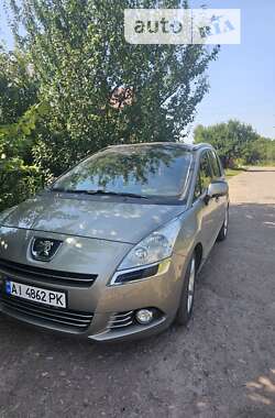 Микровэн Peugeot 5008 2010 в Носовке