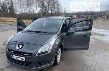 Мікровен Peugeot 5008 2009 в Старому Самборі