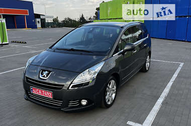 Микровэн Peugeot 5008 2012 в Умани