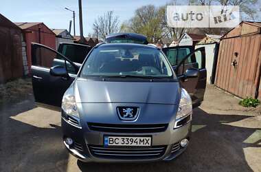 Микровэн Peugeot 5008 2011 в Львове