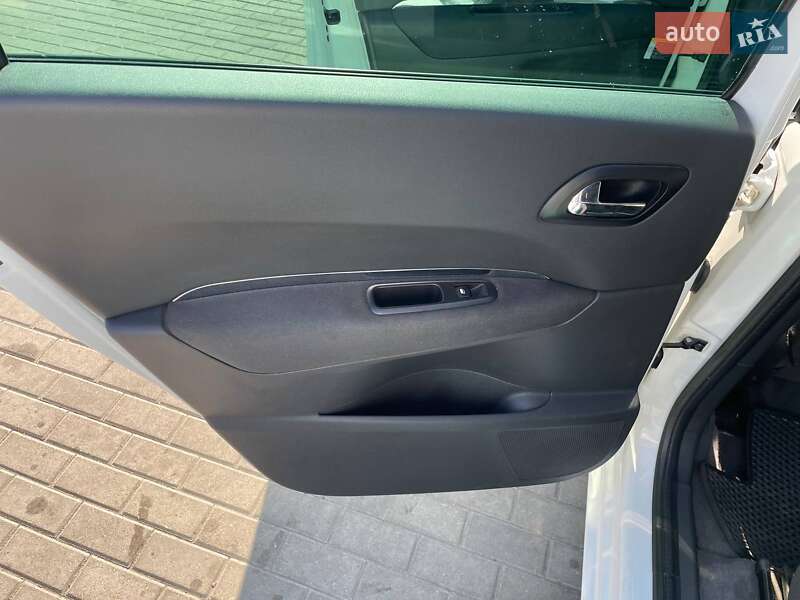 Микровэн Peugeot 5008 2012 в Полтаве