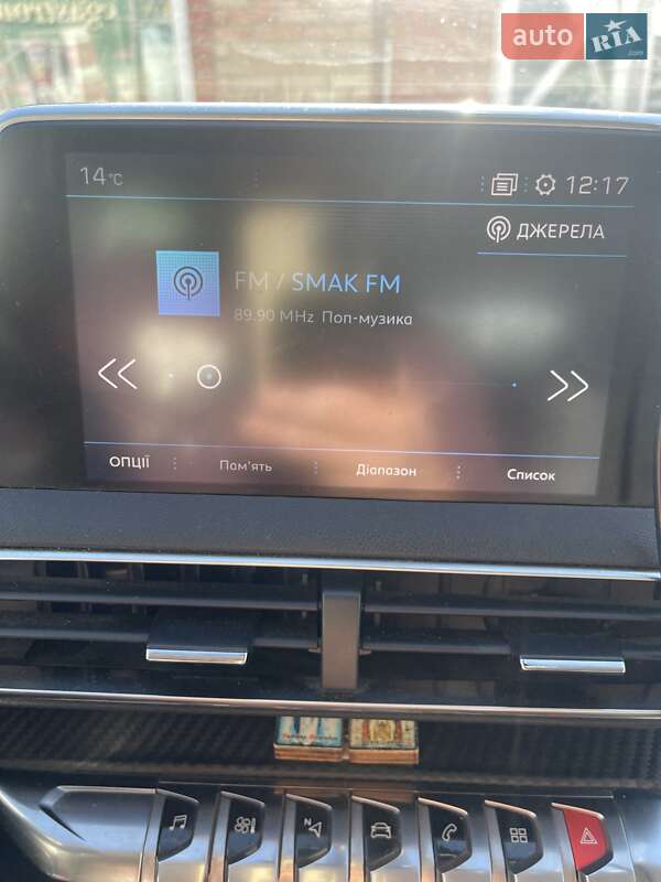 Позашляховик / Кросовер Peugeot 5008 2018 в Золочеві