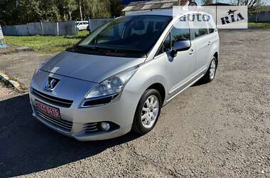 Микровэн Peugeot 5008 2011 в Калуше