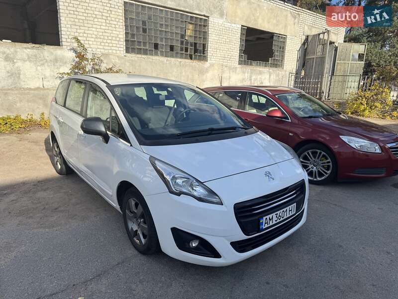 Peugeot 5008 2016