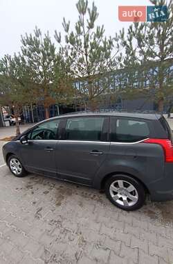 Мікровен Peugeot 5008 2010 в Рівному