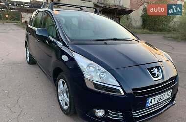 Мікровен Peugeot 5008 2010 в Калуші