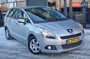 Микровэн Peugeot 5008 2012 в Тернополе