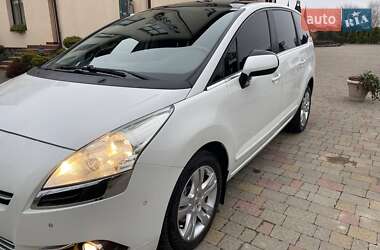 Мікровен Peugeot 5008 2010 в Моршині