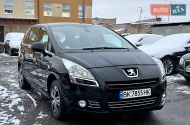 Микровэн Peugeot 5008 2010 в Ровно