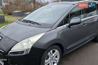 Мікровен Peugeot 5008 2010 в Острозі