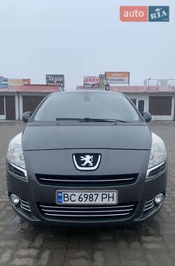 Мікровен Peugeot 5008 2011 в Золочеві