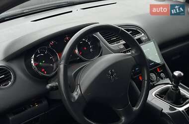 Мікровен Peugeot 5008 2011 в Києві