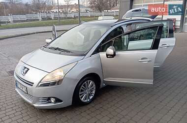 Мікровен Peugeot 5008 2012 в Львові