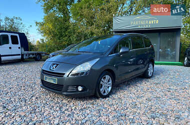 Мікровен Peugeot 5008 2013 в Рівному